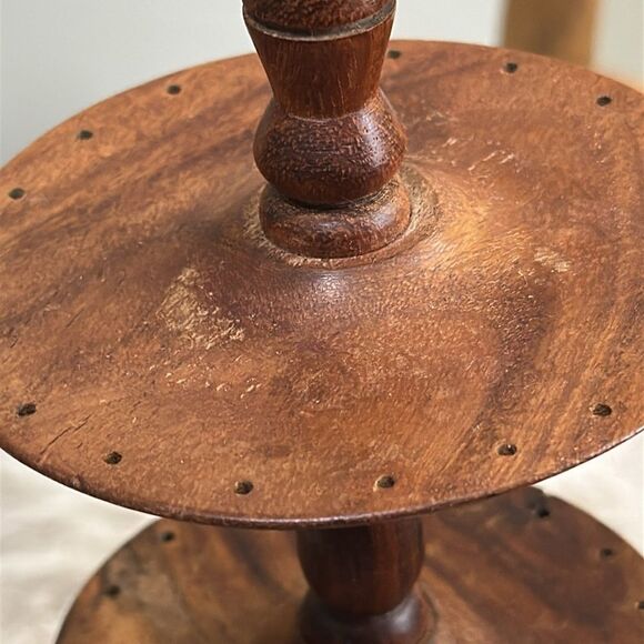 Wooden Earring & Ring Holder Rustic And Distressed - Picture 13 of 17